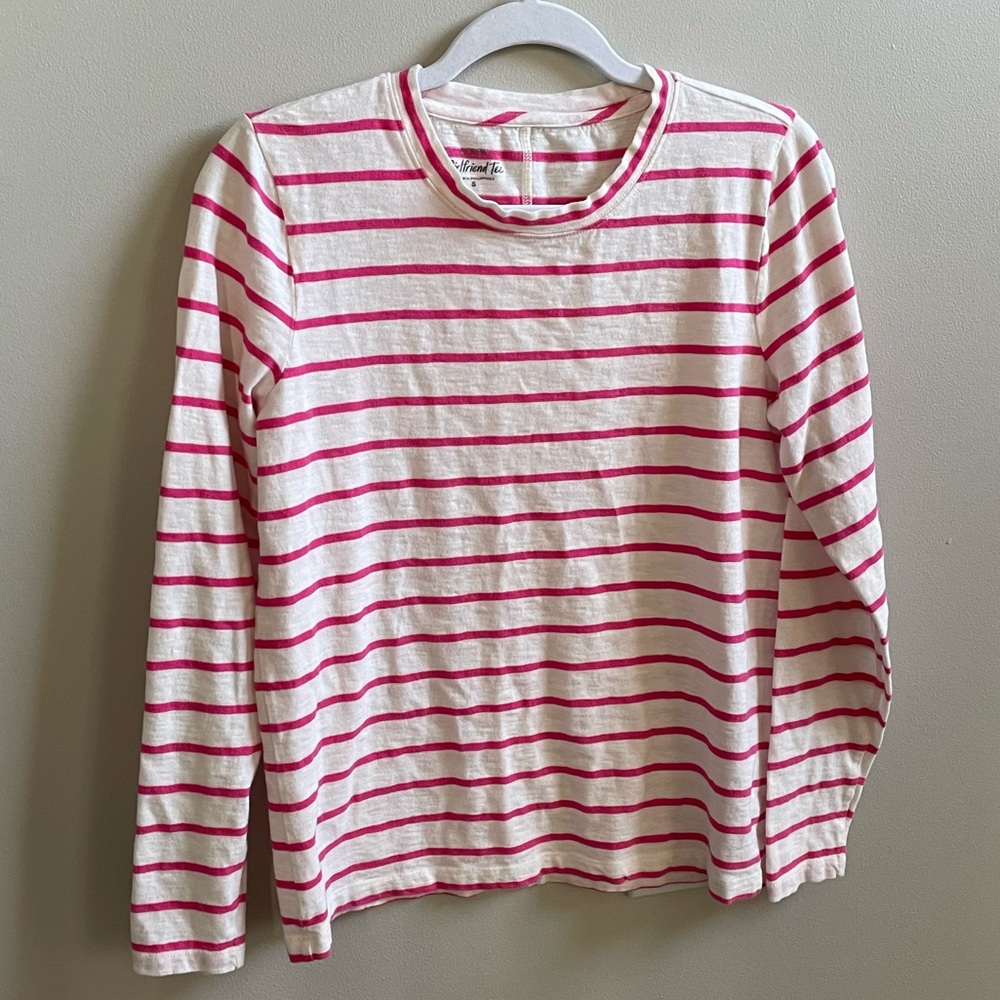 J.Crew Girlfriend tee 🌸 S 🌸